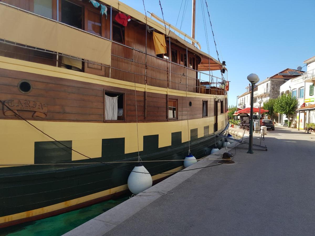 Hotel Boat & Breakfast Umago Esterno foto